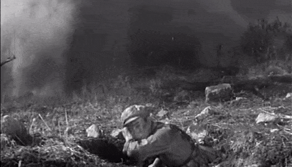 为了胜利向我开炮