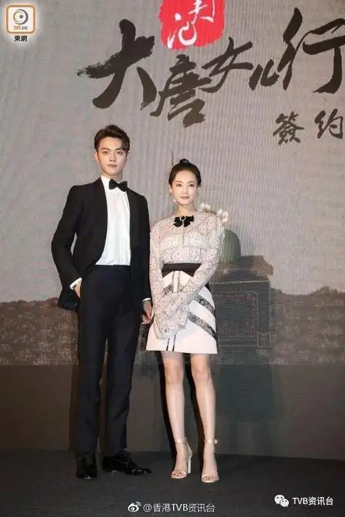 同李一桐吻戏不尴尬许凯不觉粉丝太疯狂