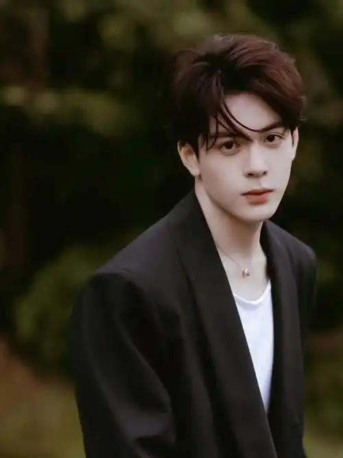 狗狗眼曾舜晞06