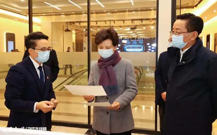 (审定)dpc_3240 -----2021年12月29日,省委书记,省人大常委会主任谌贻