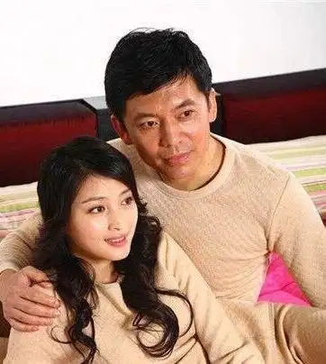 他和李幼斌一起红,结婚几十年无绯闻,这样的老婆确实很享受