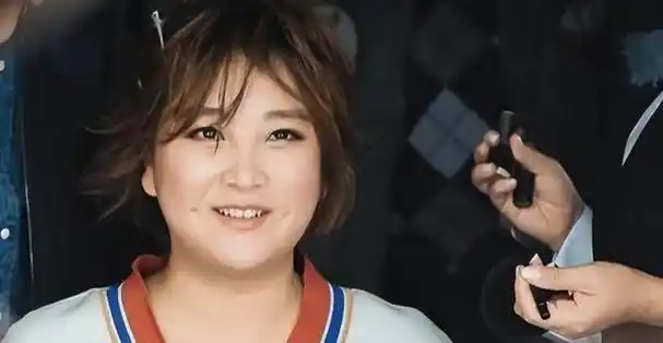 这一次,瘦身50斤闯荡好莱坞的贾玲,彻底揭开了沈腾的尴尬处境!