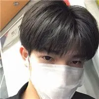超酷戴口罩男生头像