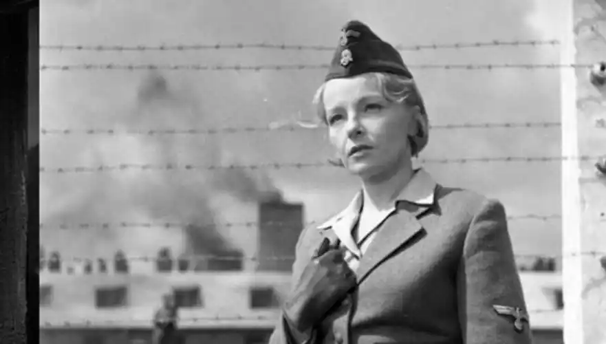 苏联女军人叛变为纳粹刽子手, 残害上千名同胞, 特工花数十年抓捕