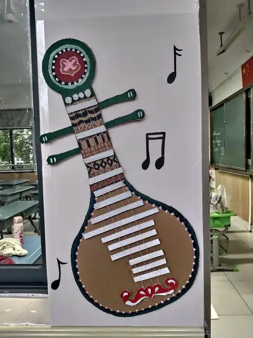 "变废为美",三年2班美展