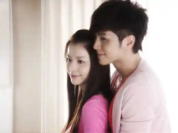 李毓芬前男友是谁?