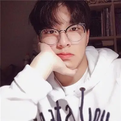 抖音最火头像男帅气戴眼镜 目所及思所至都是你的身影,男生头像图片