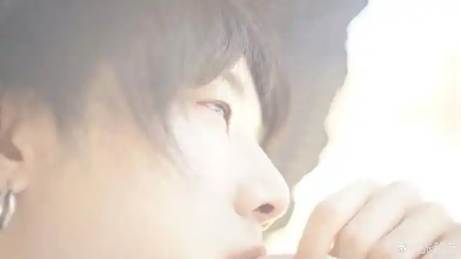 华晨宇超话#华晨宇2024向阳而生#  旅途的花样里面的壳壳盒须须呀