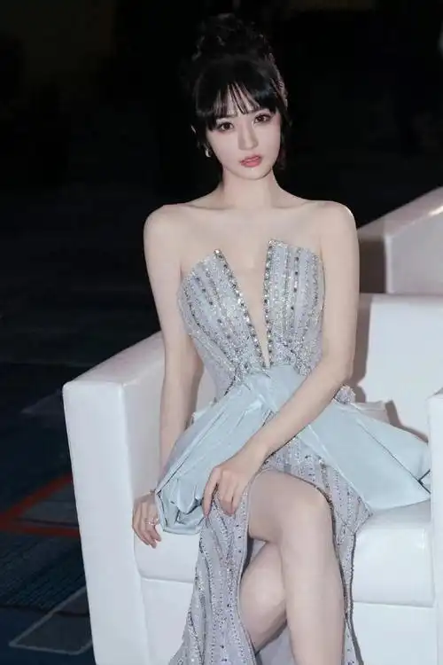 徐璐背后的故事