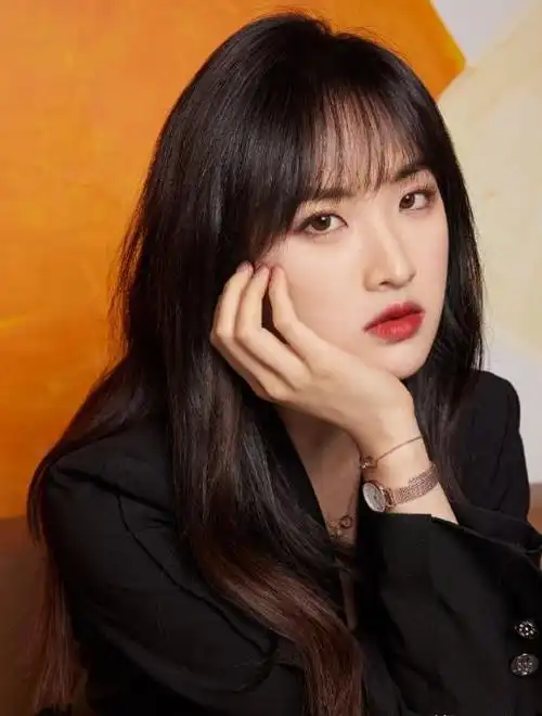 华为二公主姚安娜演技大赏很努力的在忙但又不知道在忙什么