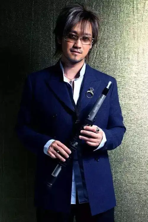 歌手周传雄个人资料