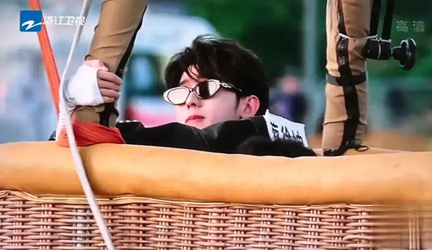 这周跑男484没有坤坤了呀05听说他只录两期