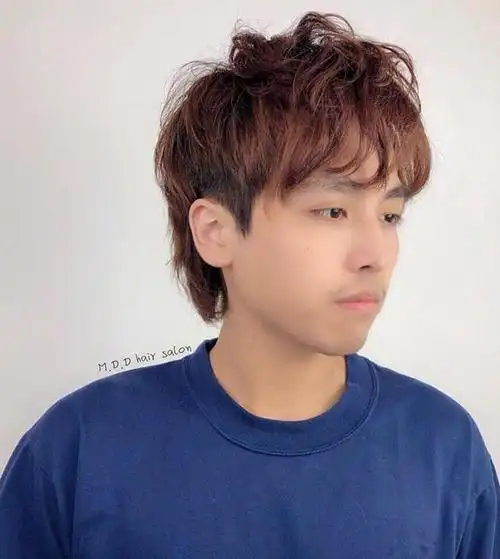 男生"小狼尾"发型即将流行,今年这样剪发型,时尚,个性,帅气