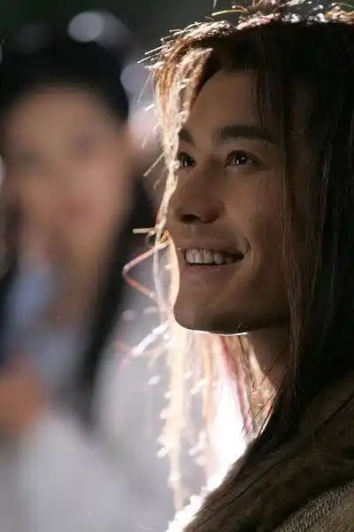 《神雕侠侣》登陆北京 黄版杨过获男性观众称赞_影音娱乐_新浪网