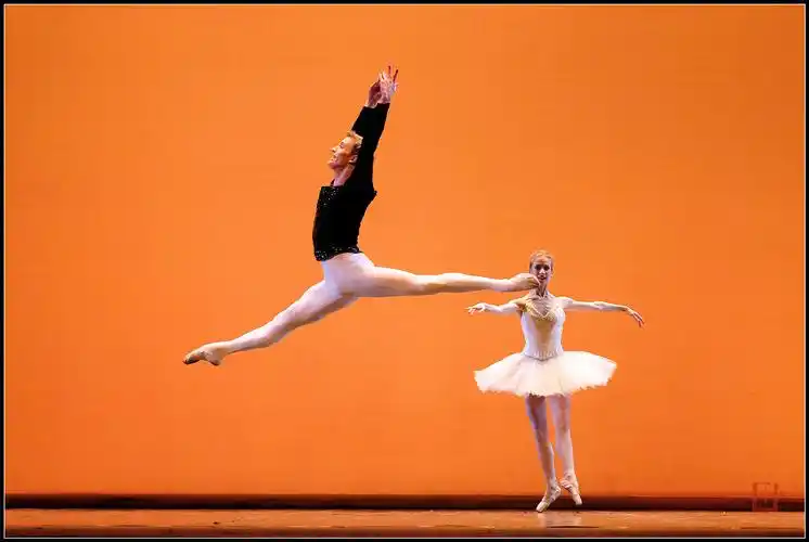 今晚天桥剧场法国巴黎歌剧院芭蕾精品荟萃首场演出剧照