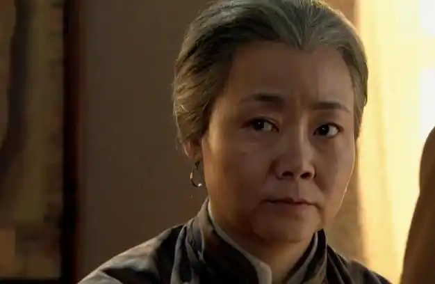 帅气演员丈夫把她宠成宝|黄渤|老戏骨|青岛往事|外来媳妇_网易订阅