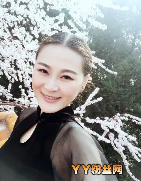 周瑾个人资料,高端时尚御姐周瑾私房照片 一站到底周瑾结婚了吗男友是