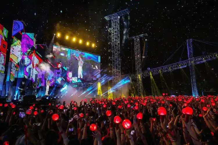 央视盛赞华晨宇火星演唱会,奥运舞美彰显中国文化自信