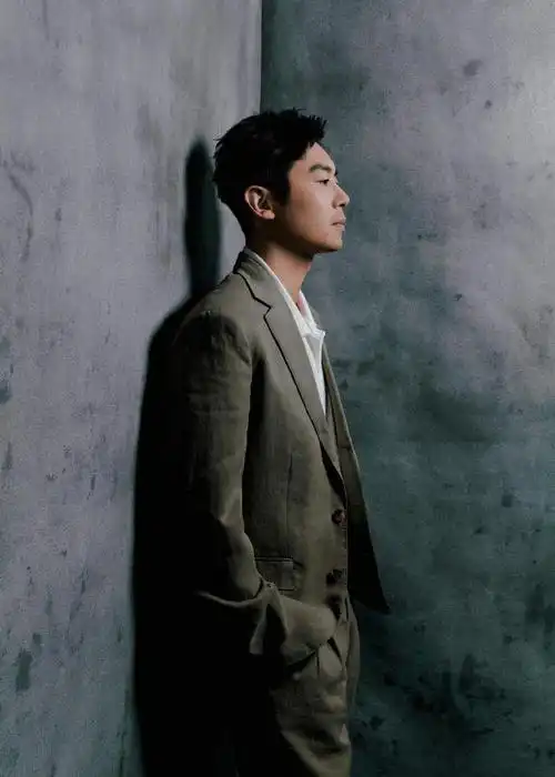 朱亚文生日写真##朱亚文39岁生日照