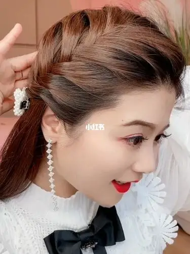 辫子流行扎法发型