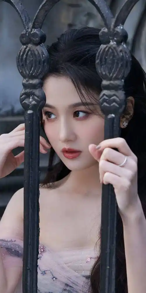 张慧雯长裙礼服盛典活动壁纸 676767_网友_气质_大气