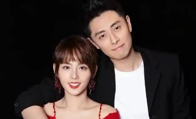 张嘉倪与杜淳同居7年失败后嫁无情男买超如今婚姻状况成谜