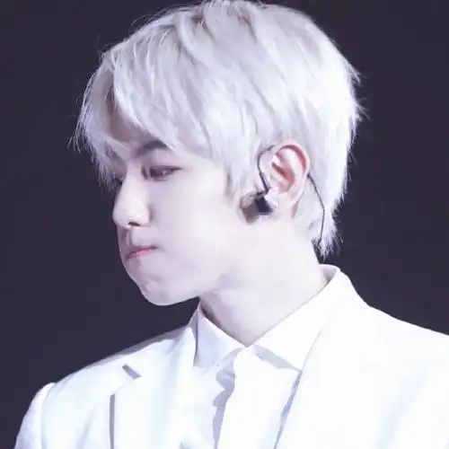 书上说 遇见真爱的概率是三十万分之一 那么我的三