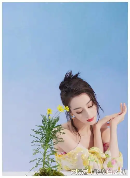 讲真迪丽热巴这身材内娱谁能顶得住