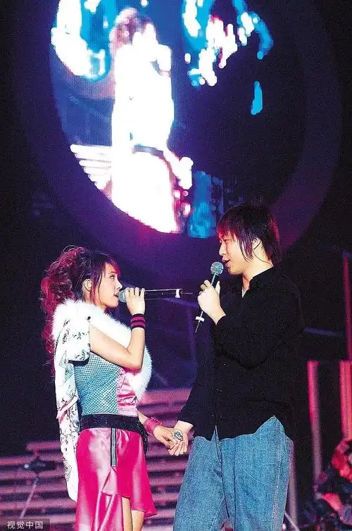 39岁蔡依林霸气告白:"阿信,我要嫁给你!