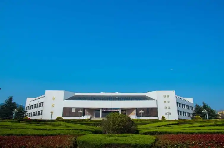 p>青岛大学(qingdao university)是山东省属重点综合大学, a target=