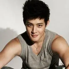 寇家瑞 饰 字灵