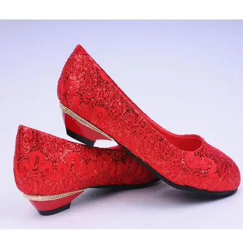 红鞋结婚鞋女低跟大码婚鞋平底新娘鞋红色孕妇鞋35-43码