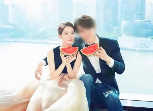 了不起的女孩金晨婚纱照曝光满足对新娘的所有幻想