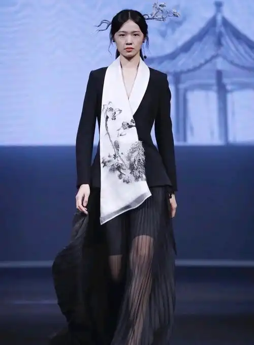 盖娅传说水墨系列:中国古风与现代时尚的融合,气韵生动