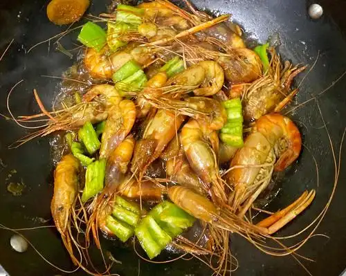 原创红烧大虾家常做法汤汁咸香微甜虾仁q弹1顿1斤不够吃