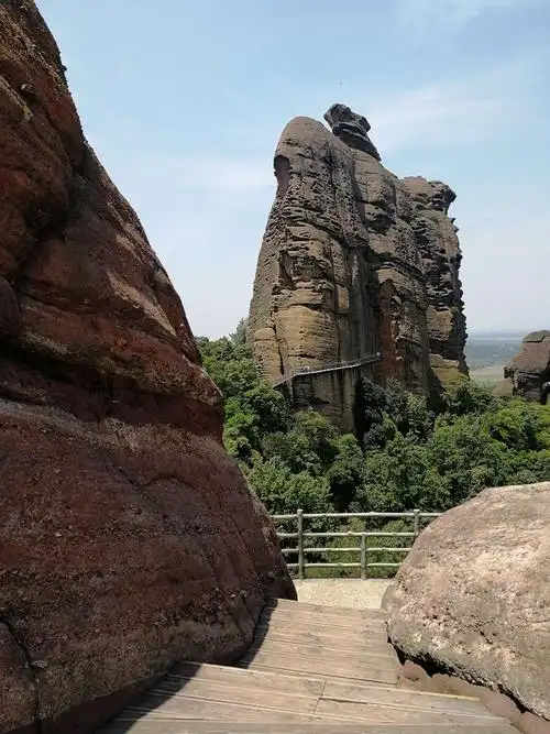 江西上饶市弋阳县(龟峰)景区图片分享(二).门票160元,现免费.