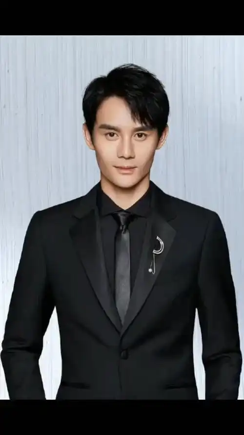 被称为"娱乐圈老干部"的五位男明星,你感觉谁最帅-度小视