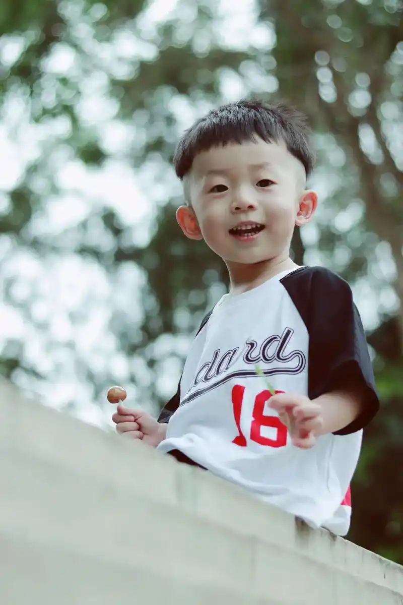 客片分享 #阳光小男孩 #儿童摄影 可爱的小七月 - 抖音