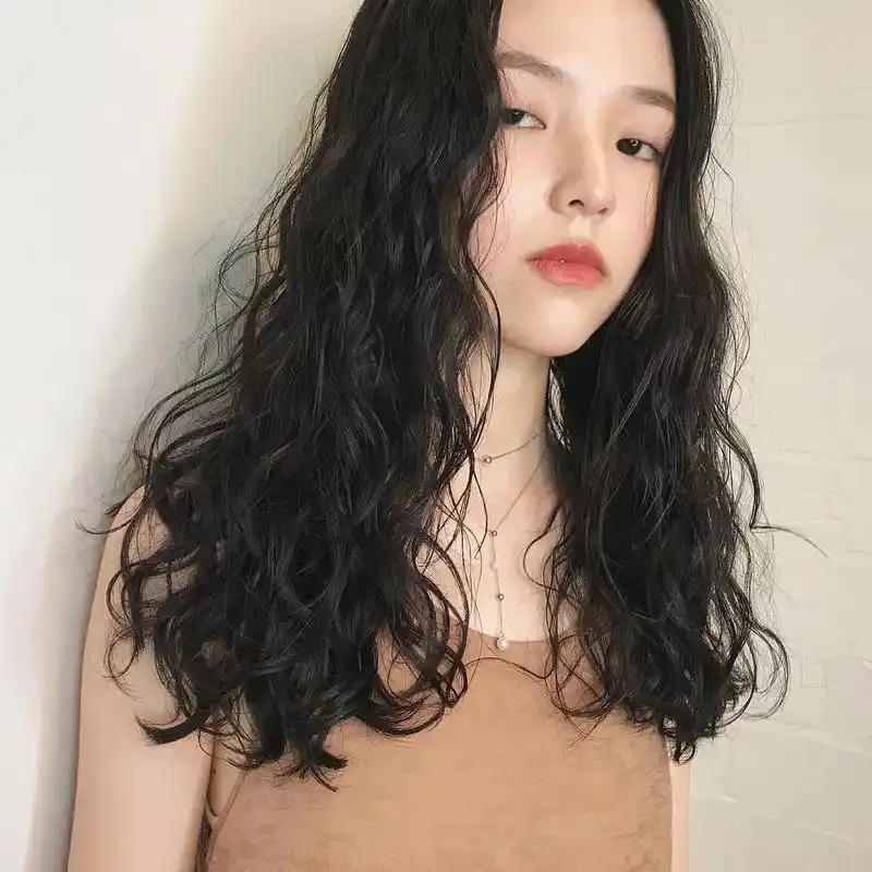 今年流行洋气泡面头发型