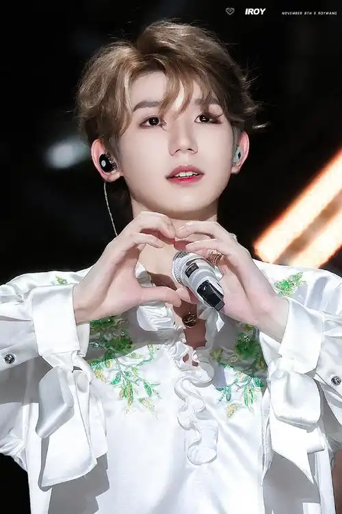 tfboys各家站姐出图##与王源十年璀璨共往