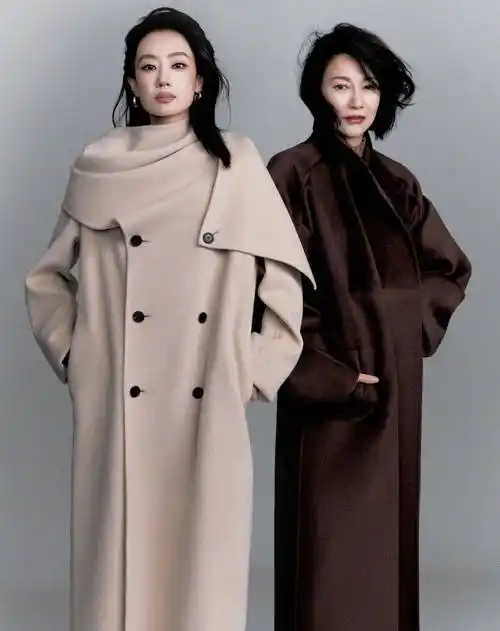 一个真空,一个热泪盈眶_外套_黑色_大衣