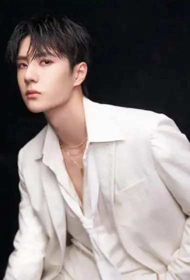 王一博图片 王一博写真 王一博个人资料