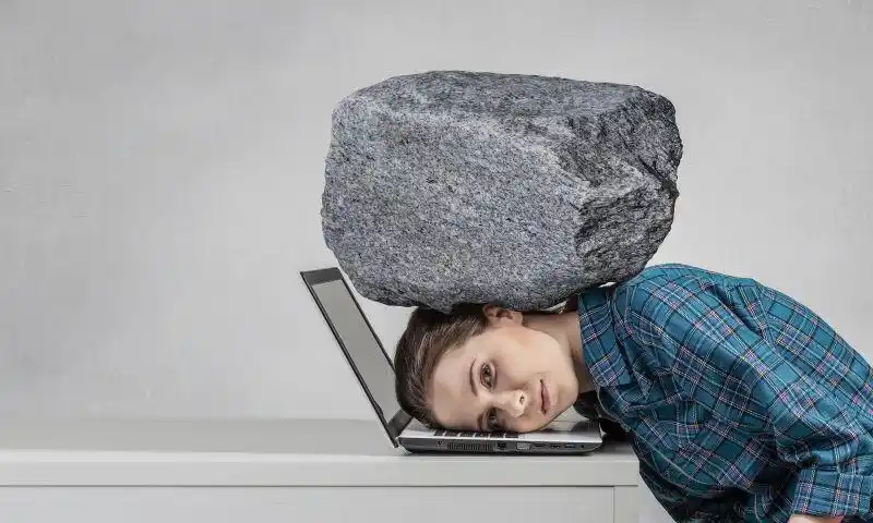 系列 一 压力大的美女(20张图片)查看全部 >标签负担商业女商人计算机