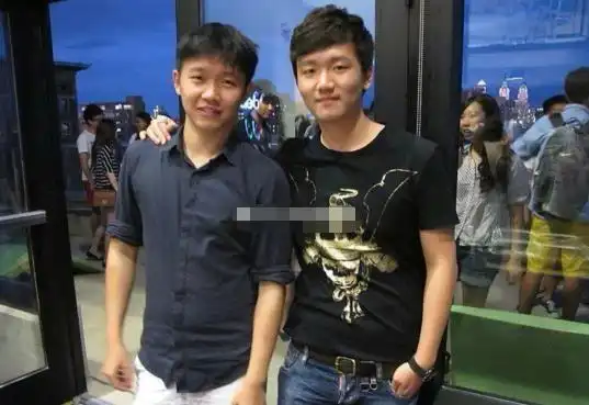 张康阳学生旧照曝光28岁霸道总裁蜕变史瘦了一圈气场全开