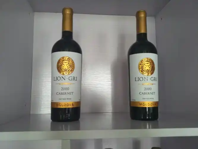 红酒批发,价格便宜.要货找我