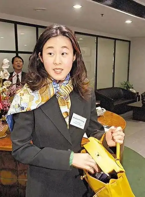 刘銮雄五次求婚未得的女人,看到照片我惊了