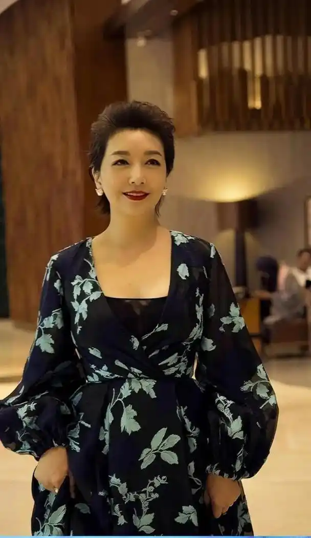 江珊性感写真照