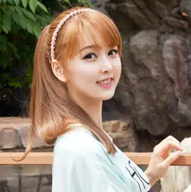 女生上学可以扎的发型马尾(上学扎高马尾简单好看中长发)-天晟网