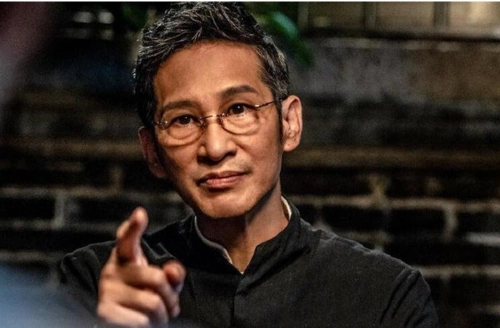 《破冰行动》大佬王劲松怒斥小鲜肉不敬业:你多不要脸呐