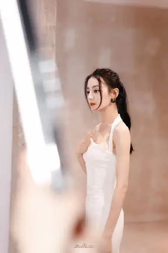 迪丽热巴的这个嘟嘟嘴太可爱了吧